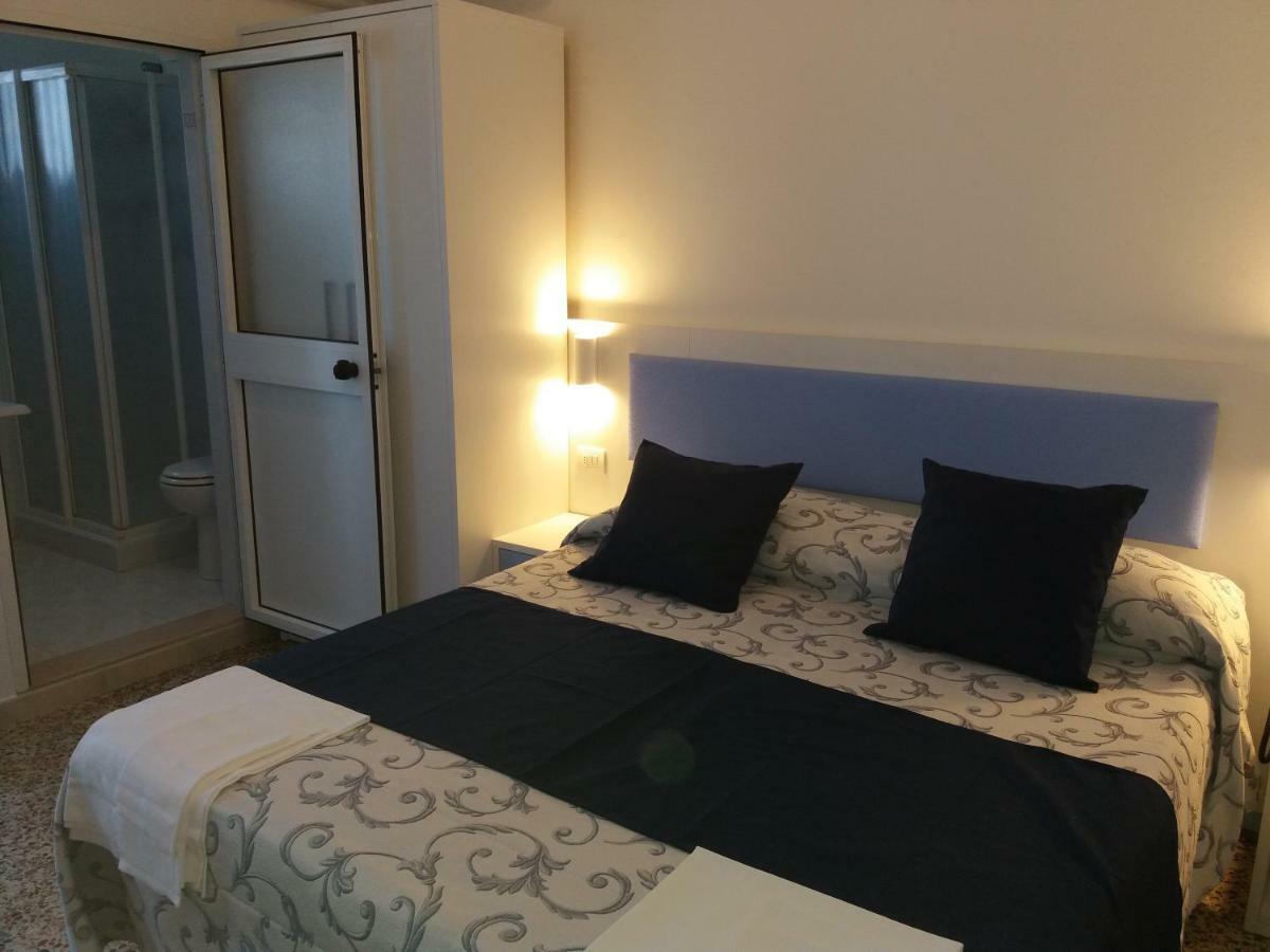 מארוטה Hotel Niagara מראה חיצוני תמונה
