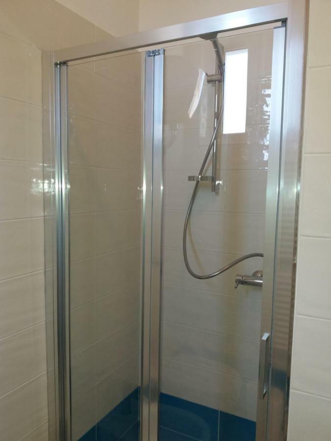 מארוטה Hotel Niagara מראה חיצוני תמונה