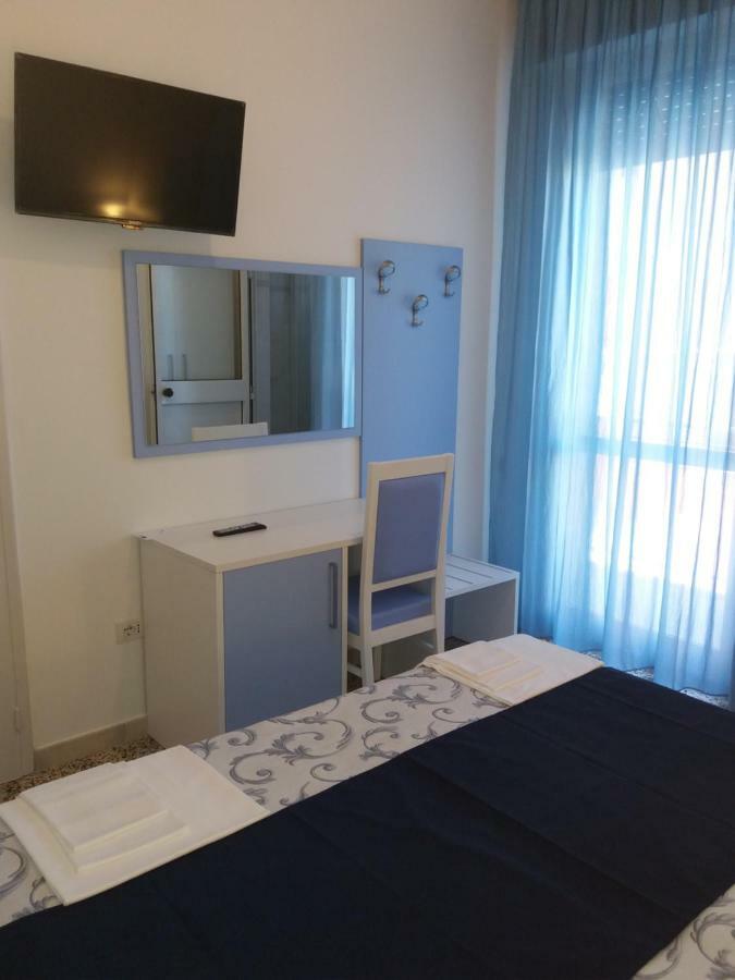 מארוטה Hotel Niagara מראה חיצוני תמונה