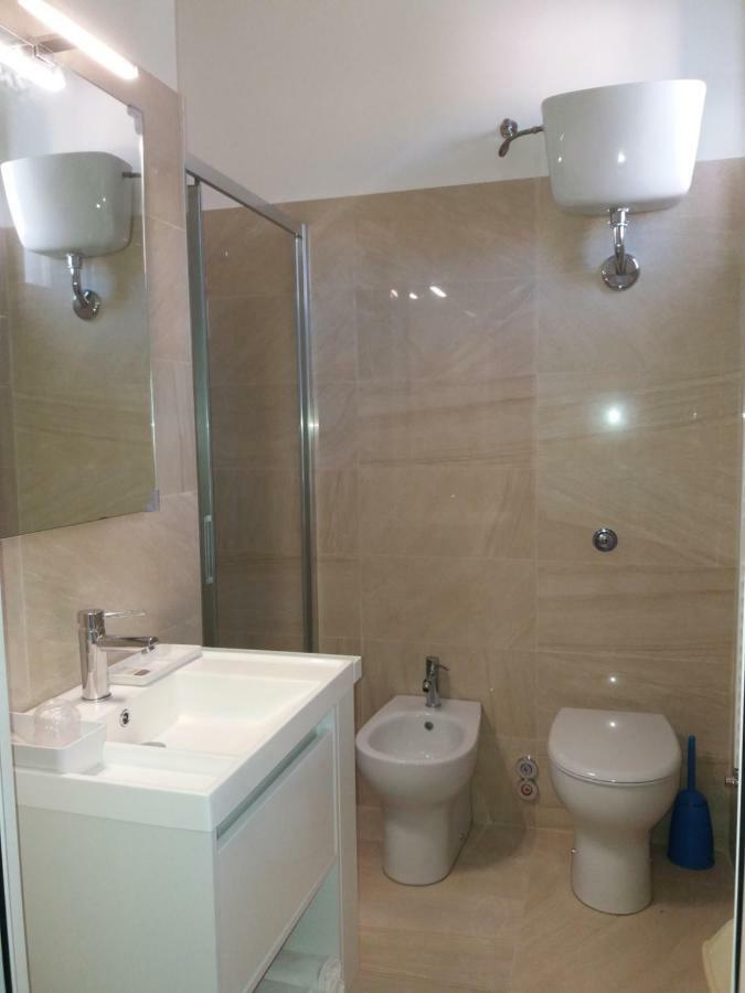 מארוטה Hotel Niagara מראה חיצוני תמונה