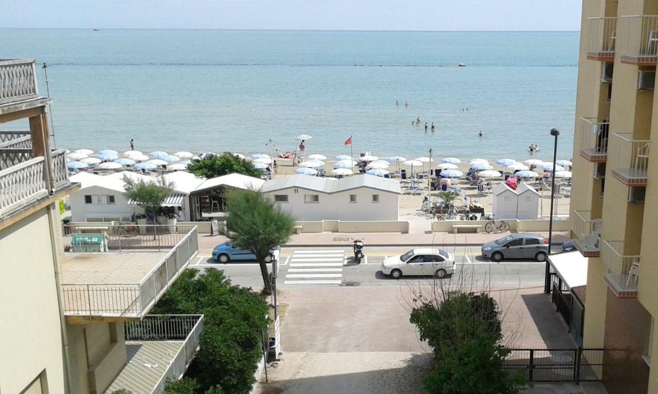 מארוטה Hotel Niagara מראה חיצוני תמונה